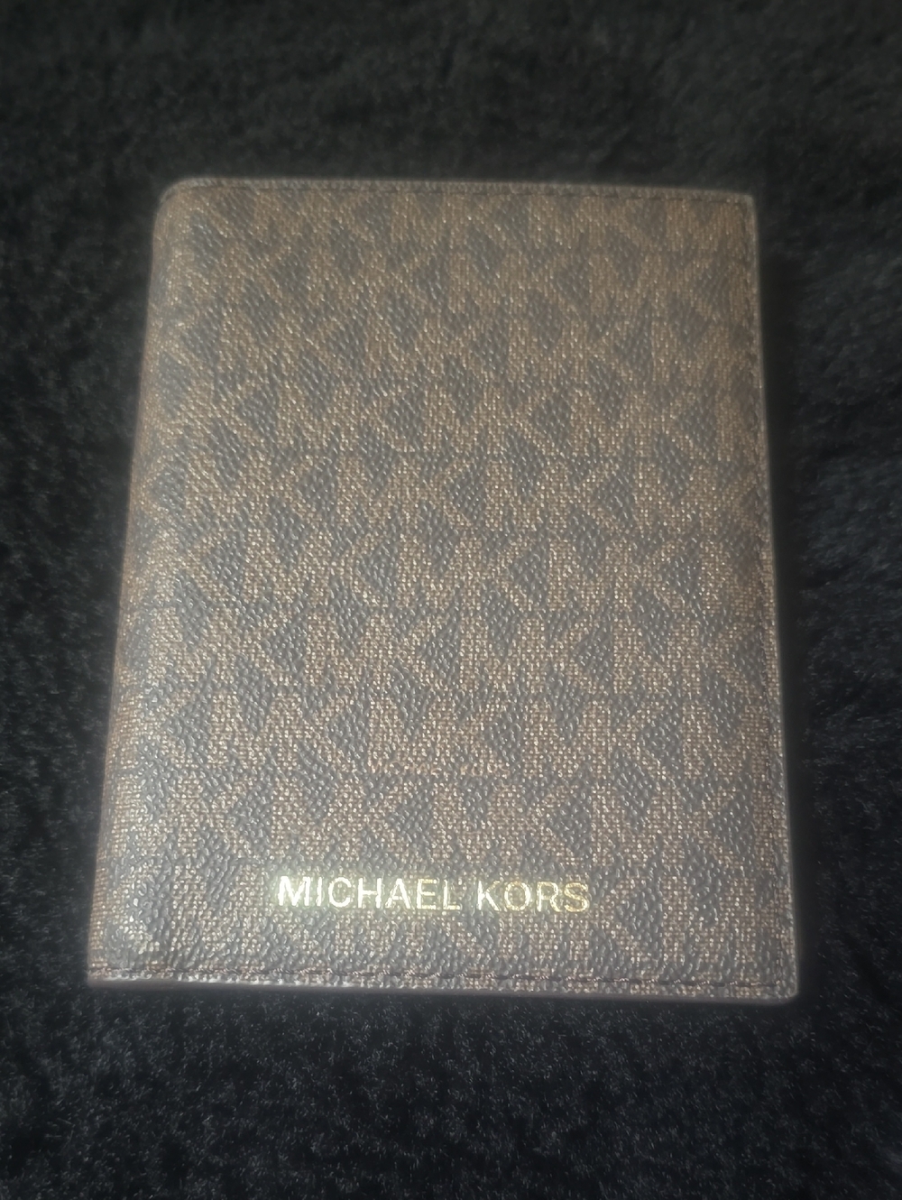 Michael Kors Cardholder Passport